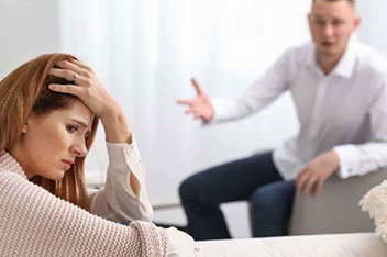 عواقب سکوت در زندگی مشترک