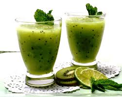 اسموتی سیب و کیوی