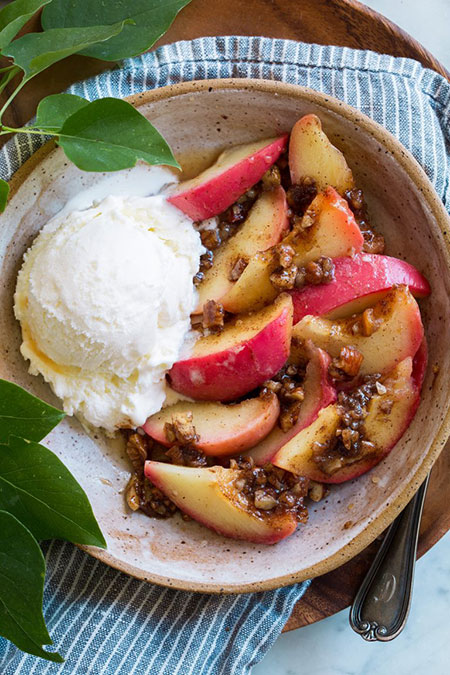 دسر سیب پخته