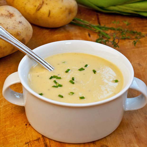 سوپ تره فرنگی و سیب زمینی