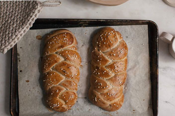 طرز تهیه نان شیرمال؛ خوش طعم و خوش عطر