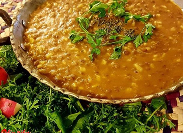 طرز تهیه عدسیِ لعاب‌دار و خوشمزه