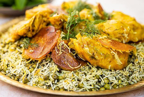 نخودپلو با مرغ زعفرانی