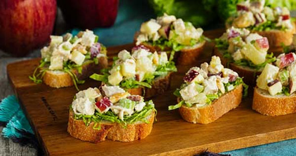 کاناپه مرغ و بادام