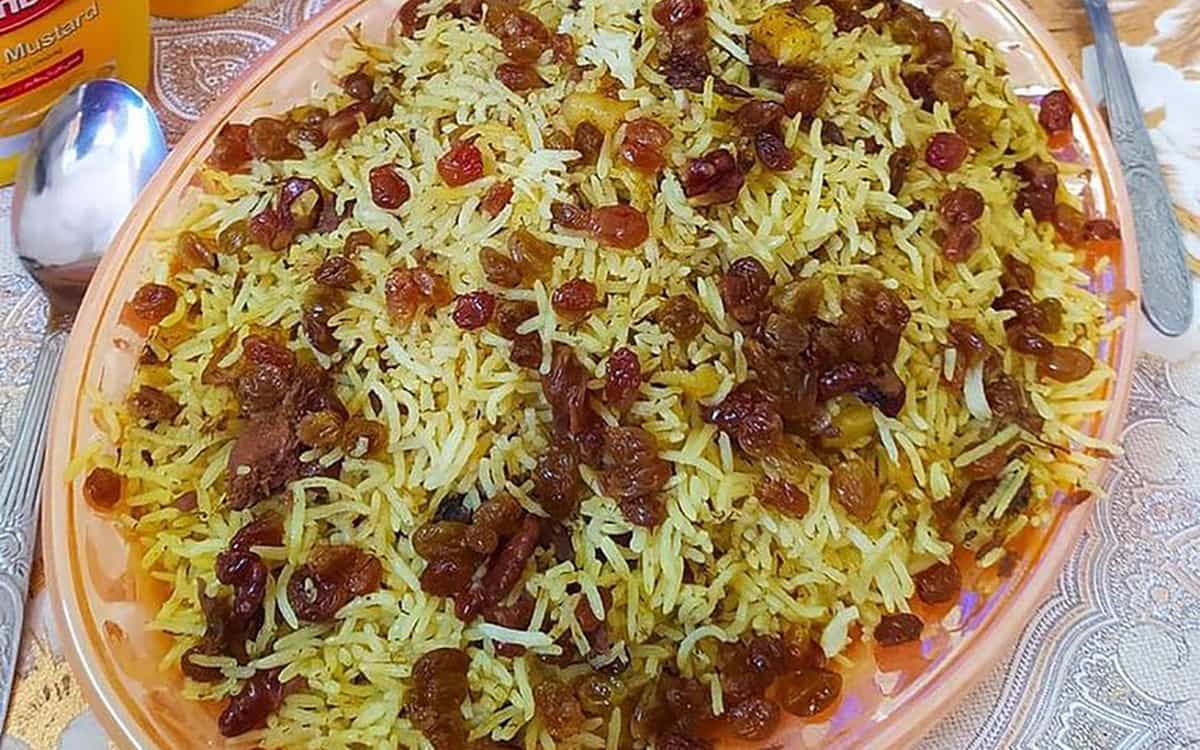 طرز تهیه کشمش پلوی مخلوط