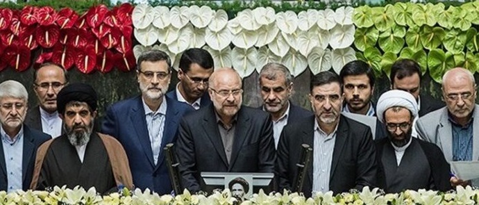 آقای قالیباف انقلابی گری به انداختن چفیه و خواندن قران و این ادا و اطفارها نیست