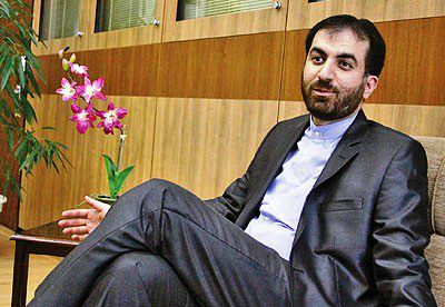 چه کسی دروغ می گوید