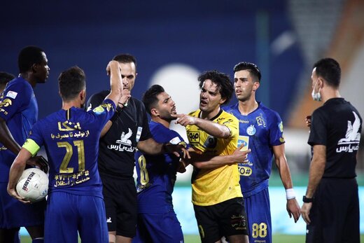 استقلال طلسم زرد حذفی را می‌شکند؟