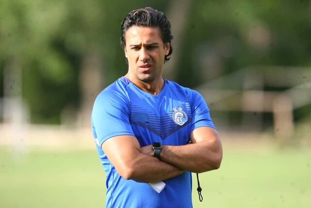 فرهاد مجیدی به جمع آبی‌ پوشان بازمی‌گردد