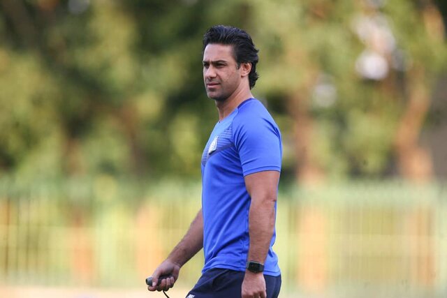 خداحافظی مجیدی با استقلالی ها در فرودگاه