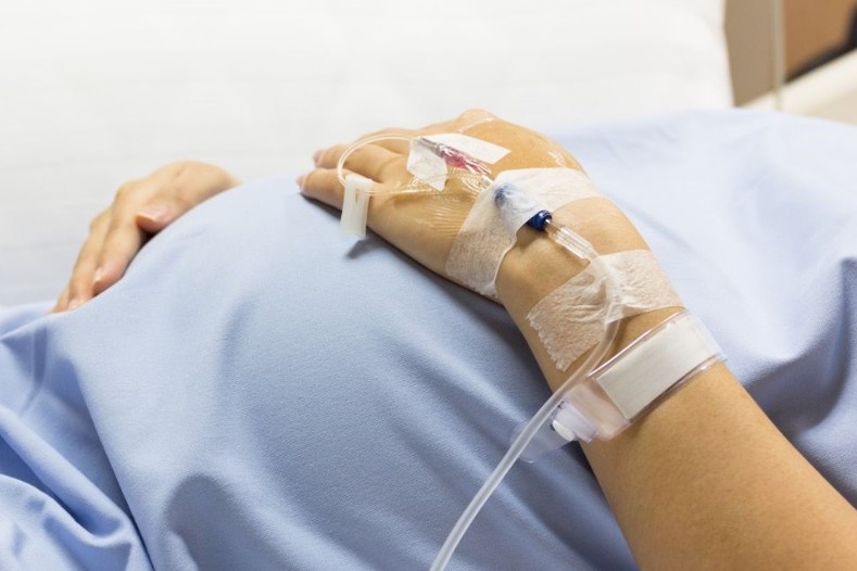 چه زمانی مادران در لیست بارداری‌ های پرخطر قرار می‌گیرند؟