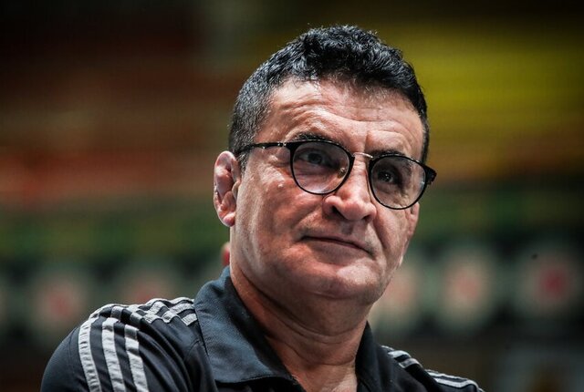 سرمربی تیم ملی کشتی فرنگی بخاطر کرونا بستری شد