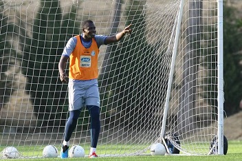 دیاباته مصدوم شد و ۴ بازی را از دست داد