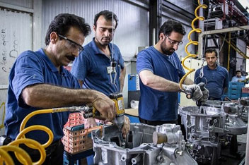 حق بیمه دو ماه کارفرمایان استمهال شد / اقدامات دولت در حمایت از کسب و کارها