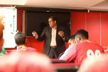 چرا ادعاهای رسول‌پناه بررسی نمی‌شود؟