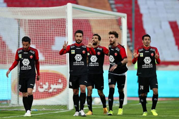 هفته سیزدهم لیگ برتر فوتبال | سه امتیاز شیرین برای پرسپولیس به یاد میناوند