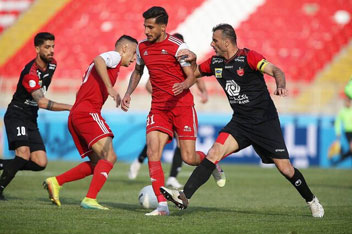 هفته چهاردهم لیگ برتر فوتبال | اولین برد خارج از خانه پرسپولیس برابر تراکتور