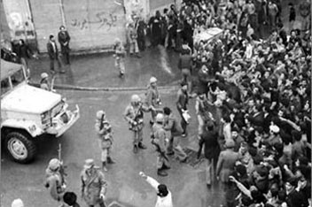 22 بهمن 1357 چگونه گذشت؟