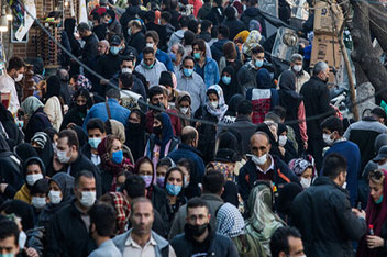 موج چهارم را به سناریو کرونا اضافه نکنید/ برخی در معابر عمومی هم ماسک نمی‌زنند