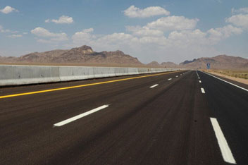 رئیس جمهوری بزرگراه آبیک - ورامین را به صورت ویدئو کنفرانس افتتاح کرد