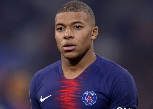 پیام عذرخواهی ام باپه بعد از حذف فرانسه از یورو ۲۰۲۰