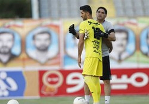 رشید به استقلال برگشت اما با کلی اما و اگر؛ از کاهش قرارداد تا حق فسخ!