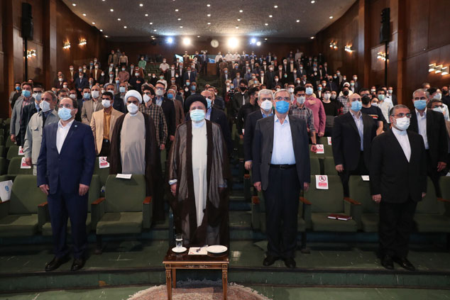 رییس جمهوری: تحول در کشور باید بر پایه علم و دانشگاه باشد