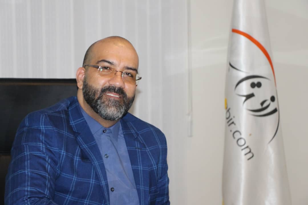 گفتگو با هادی گرجی نویسنده کتاب های مدیریت استراتژیک در منابع انسانی و شیوه های نوین مدیریت