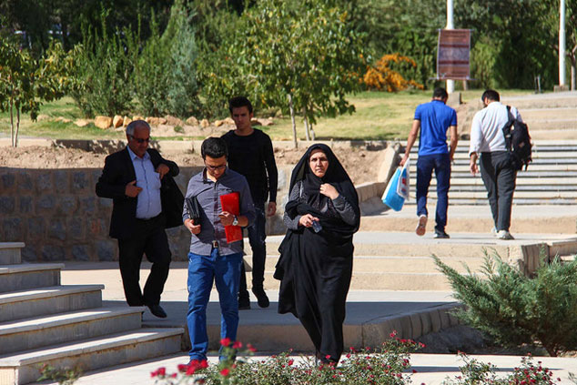 چرا دانشگاه‌ها تمایلی به بازگشت حضوری دانشجویان ندارند؟