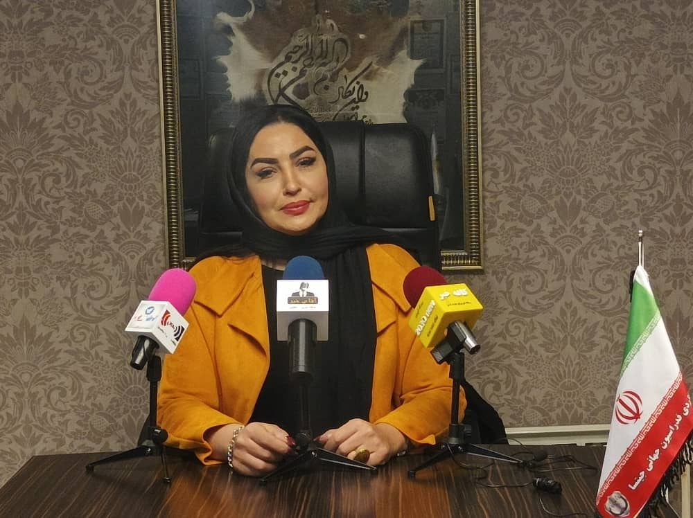 برگزاری نمایشگاه را با هدف حمایت از تجار ایرانی برگزار خواهیم کرد