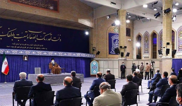 اگر حقایق را روایت نکنید، دشمن با دروغ جای ظالم و مظلوم را عوض می‌کند