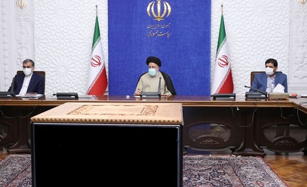 بانک مرکزی ارز مورد نیاز برای تامین دارو و مواد اولیه را تامین کند