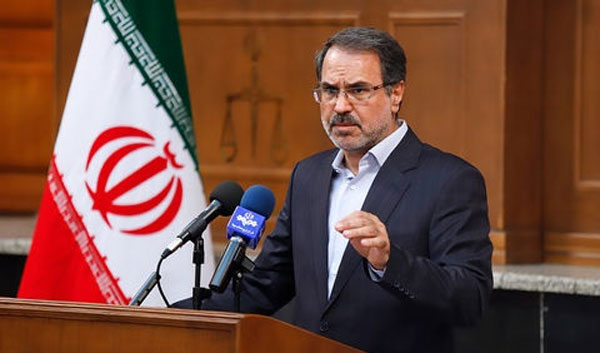 دپوی خودروها موجب التهاب در بازار می‌شود/ شکایت از بازیگران در مرحله تحقیقات است