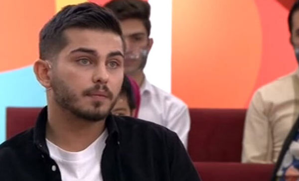 بازیگری که ناچار بود درسش را در پشت صحنه سریال بخواند