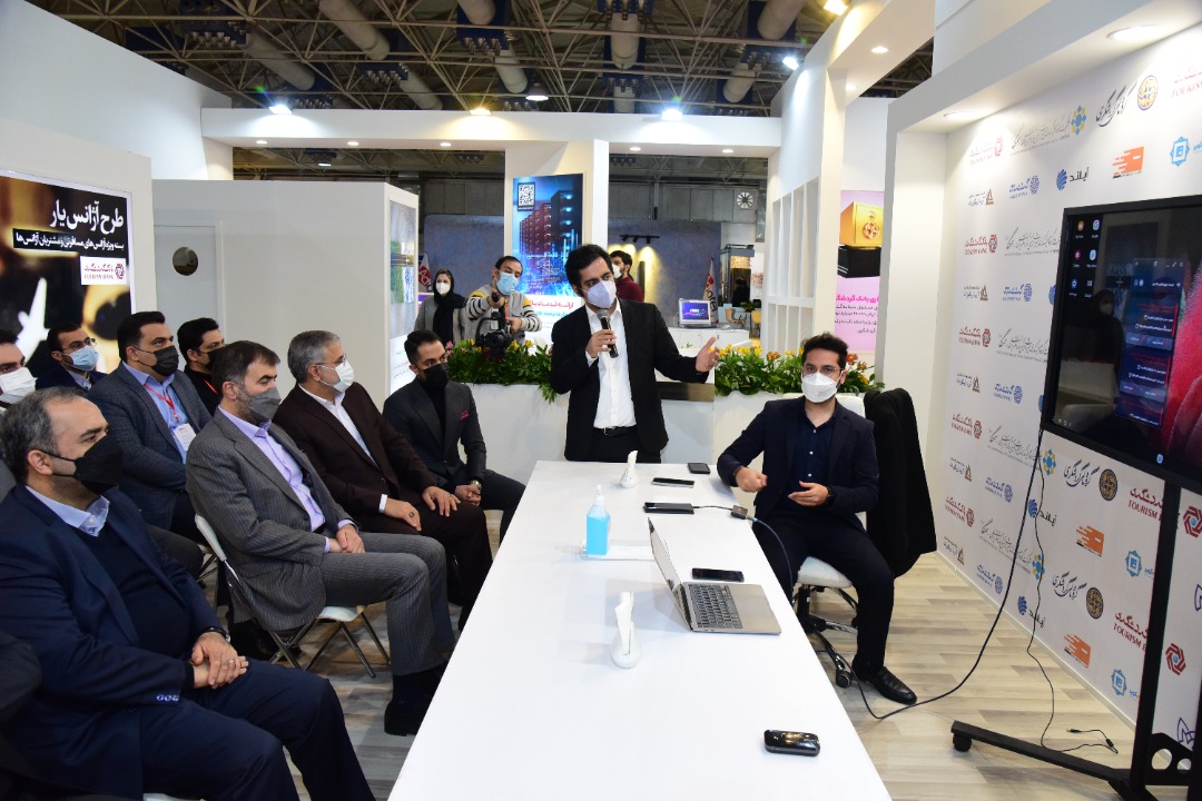 بازدید مدیرعامل بانک گردشگری از پانزدهمین نمایشگاه بین المللی گردشگری و صنایع وابسته/ رونمایی از نسخه جدید اپلیکیشن "گردش‌پی" در نمایشگاه