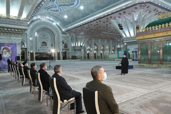 دولت مردمی بر اساس مردم‌باوری و اجرای عدالت به دنبال رفع مشکلات است