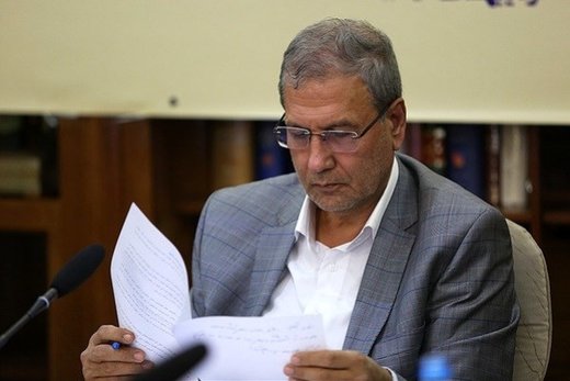 کنایه معنادار ربیعی به مواضع اخیر محمود احمدی نژاد