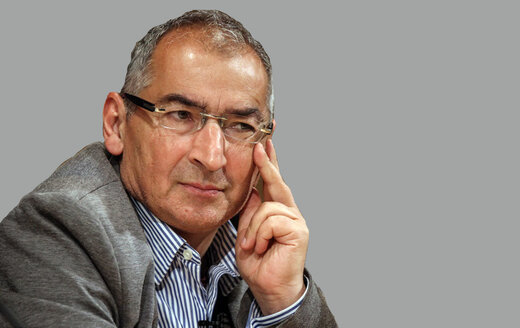 زیباکلام: مردم حتی به ظریف هم رأی نمی‌دهند / کاشفی: اصلاح طلبان واقعیت ها را به جامعه منتقل کنند