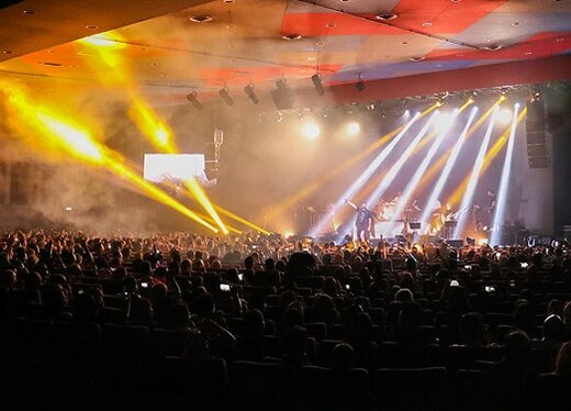 خواننده‌هایی که صدایشان را دستکاری می‌کنند