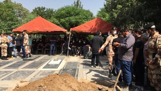 عکس | خانه ابدی سیروس گرجستانی کنار آرامگاه منوچهر حامدی