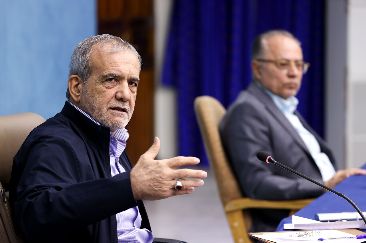 واکنش پزشکیان نسبت به ایجاد دانشگاه‌های متعدد در کشور