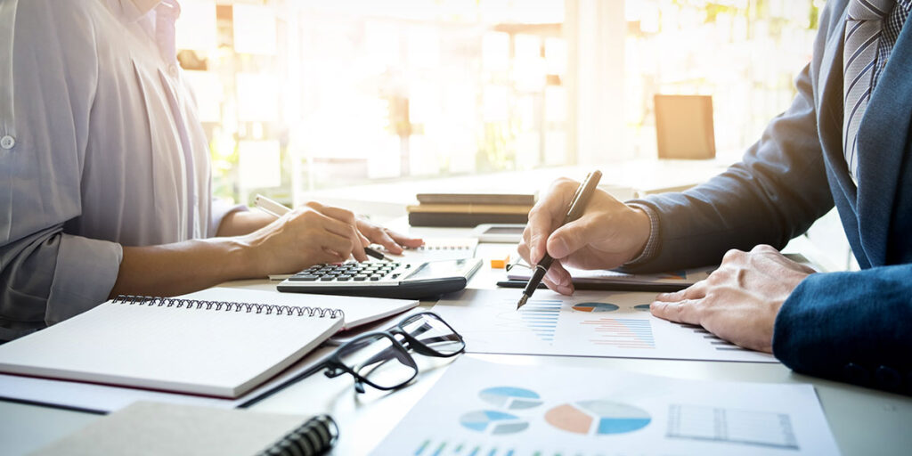 تغییر نقش حسابدار به مشاور مالی | تحول استراتژیک در حسابداری مدرن