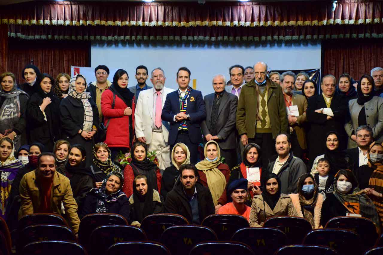 آموزش فن بیان: کلید موفقیت در ارتباطات