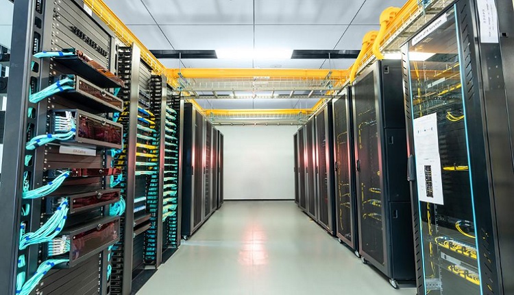 رک اوت‌دور یا رک معمولی؟ انتخاب شما کدام است