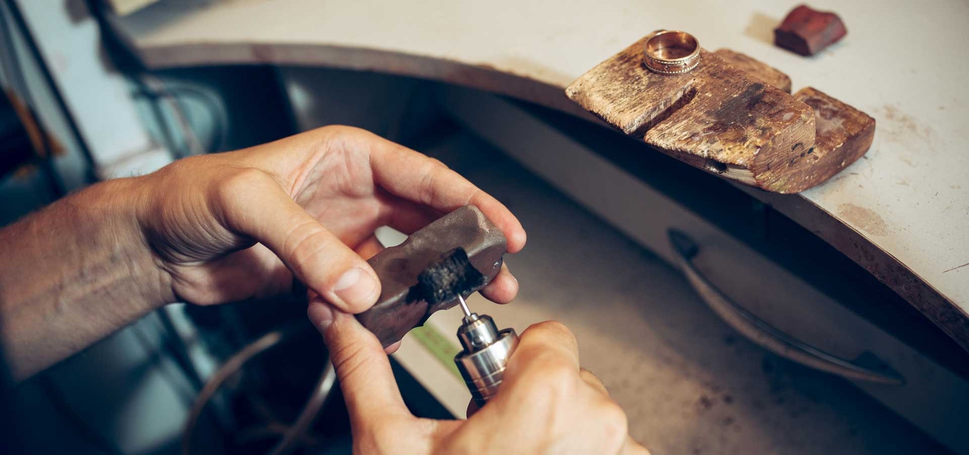 آوا تولز: پیشرو در ارائه ابزارهای طلاسازی نوین