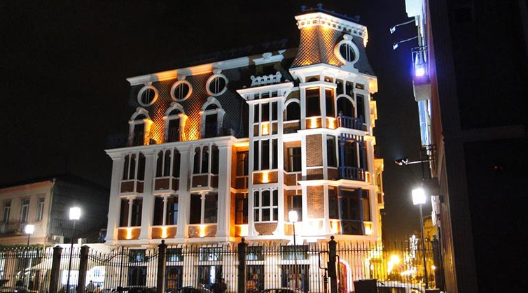 معرفی ۱۰ هتل ارزان باتومی