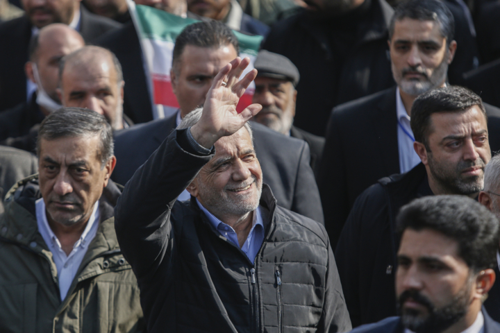 پزشکیان: وعده هایی که دادم را فراموش نکردم