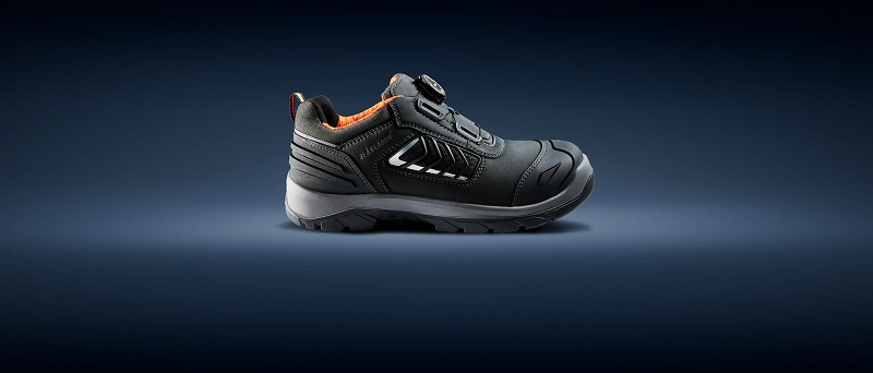 انواع مختلف کفش ایمنی