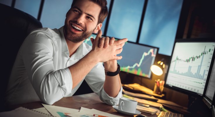 آمادگی برای نبرد در بازارهای مالی: از تست استراتژی تا شناخت رنج و CCI