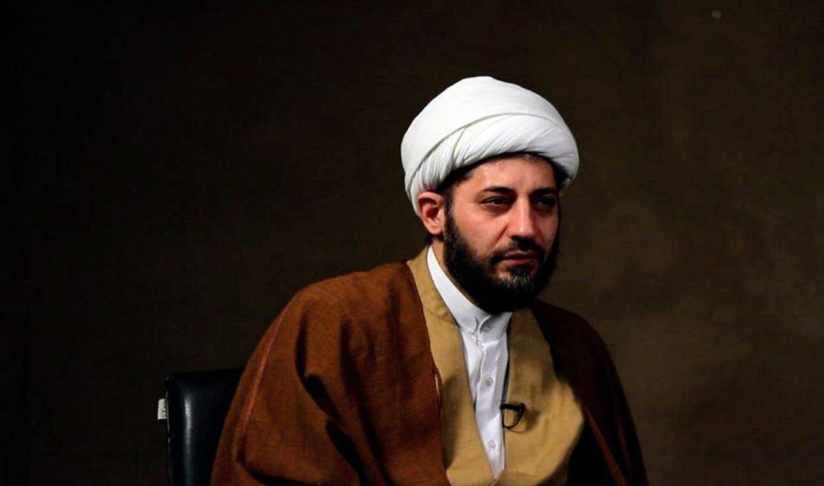 جلیل محبی: جملات عربی؟ خجالت آوره آقا صادق....